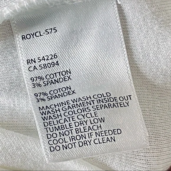 🆕 Royal Robbins White Tee - Medium - Picture 4 of 5